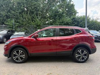 Nissan Qashqai 1.2 DIG-T N-Connecta XTRON Euro 6 (s/s) 5dr