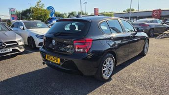 BMW 1 Series 2.0 118d SE Auto Euro 5 (s/s) 5dr