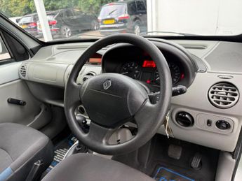 Renault Kangoo 1.6 16v Authentique 5dr