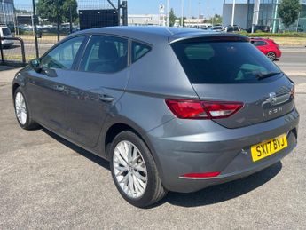 SEAT Leon 1.6 TDI SE Dynamic Technology DSG Euro 6 (s/s) 5dr