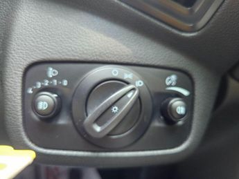 Ford Grand C-Max 1.5 TDCi Zetec MPV 5dr Diesel Powershift Euro 6 (s/s) (120 ps)