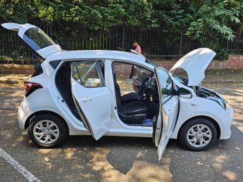 Hyundai i10 1.2 SE Hatchback 5dr Petrol Auto Euro 6 (87 ps)