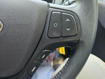Hyundai i10 1.2 SE Hatchback 5dr Petrol Auto Euro 6 (87 ps)