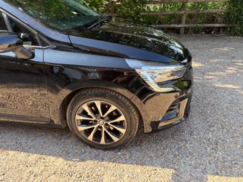 Renault Clio 1.6 E-TECH Evolution Auto Euro 6 (s/s) 5dr