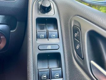 Volkswagen Golf 1.6 TDI Match DSG Euro 5 5dr