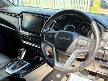 Isuzu D-Max 1.9 TD V-Cross Auto 4WD Euro 6 (s/s) 4dr