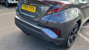 Toyota C-HR 1.8 VVT-h Dynamic CVT Euro 6 (s/s) 5dr