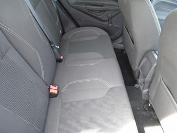 Ford Fiesta 1.0T EcoBoost Titanium Powershift Euro 6 5dr