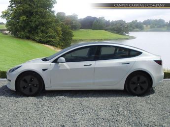 Tesla Model 3 Standard Range Plus Auto RWD 4dr