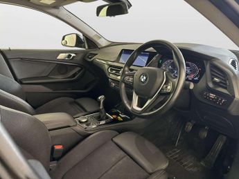 BMW 2 Series Gran Coupe 1.5 218i Sport (LCP) Saloon 4dr Petrol Manual Euro 6 (s/s) (136 