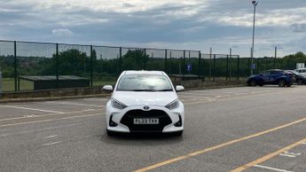 Toyota Yaris 1.5 VVT-h Design E-CVT Euro 6 (s/s) 5dr