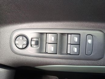 Citroen Berlingo 1.2 PureTech Flair XTR M MPV 5dr Petrol EAT Euro 6 (s/s) (130 ps