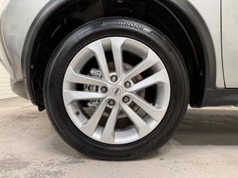 Nissan Juke 1.6 Acenta XTRON Euro 6 5dr