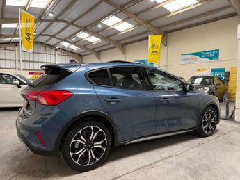 Ford Focus 1.0T EcoBoost Active X Auto Euro 6 (s/s) 5dr