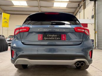 Ford Focus 1.0T EcoBoost Active X Auto Euro 6 (s/s) 5dr