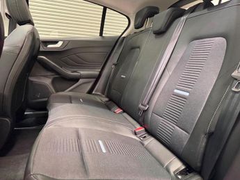 Ford Focus 1.0T EcoBoost Active X Auto Euro 6 (s/s) 5dr