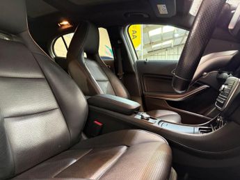 Mercedes-Benz GLA 2.0 GLA250 AMG Line SUV 5dr Petrol 7G-DCT 4MATIC Euro 6 (s/s) (2