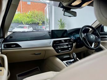 BMW 5 Series 3.0 530d SE Touring Auto xDrive Euro 6 (s/s) 5dr