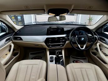 BMW 5 Series 3.0 530d SE Touring Auto xDrive Euro 6 (s/s) 5dr