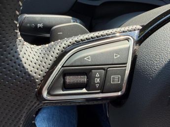 Audi Q3 2.0 TDI S line Plus S Tronic quattro Euro 6 (s/s) 5dr