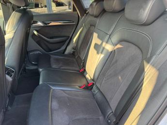 AUDI Q3 2.0 TDI Black Edition SUV 5dr Diesel S Tronic quattro Euro 6 (s/