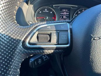 AUDI Q3 2.0 TDI Black Edition SUV 5dr Diesel S Tronic quattro Euro 6 (s/