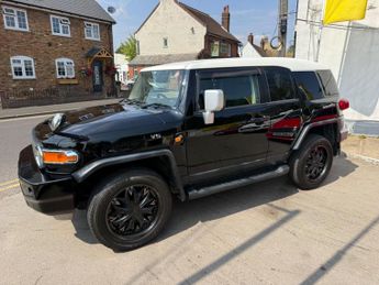 Toyota FJ Cruiser 5 Door Automatic