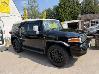 Toyota FJ Cruiser 5 Door Automatic