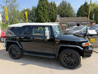 Toyota FJ Cruiser 5 Door Automatic