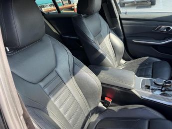 BMW 3 Series 2.0 320d MHT M Sport Saloon 4dr Diesel Hybrid Auto Euro 6 (s/s) 