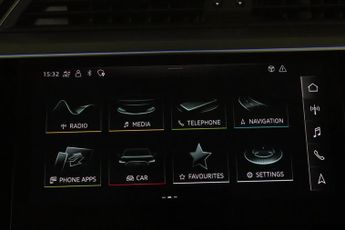Audi e-tron 50 Technik Auto quattro 5dr 71.2kWh (11kW Charger)