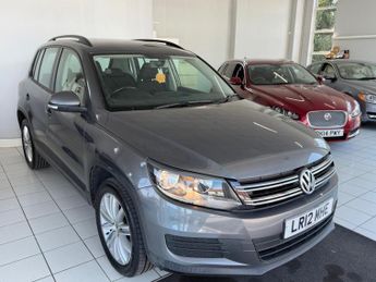 Volkswagen Tiguan 2.0 TDI BlueMotion Tech S DSG 4WD Euro 5 (s/s) 5dr