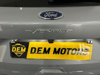 Ford Kuga 2.5h Duratec Vignale CVT Euro 6 (s/s) 5dr