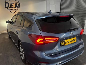 Ford Focus 1.0T EcoBoost MHEV ST-Line DCT Euro 6 (s/s) 5dr