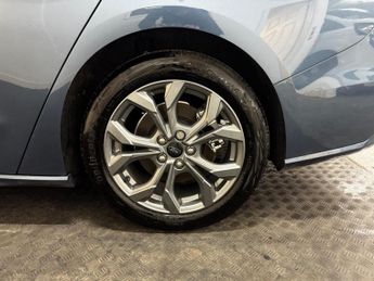 Ford Focus 1.0T EcoBoost MHEV ST-Line DCT Euro 6 (s/s) 5dr