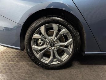 Ford Focus 1.0T EcoBoost MHEV ST-Line DCT Euro 6 (s/s) 5dr