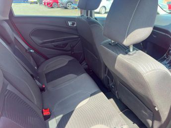 Ford Fiesta 1.6 Titanium Powershift Euro 5 5dr