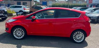 Ford Fiesta 1.6 Titanium Powershift Euro 5 5dr