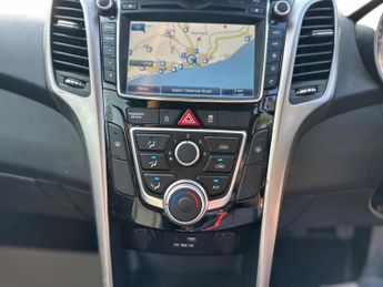 Hyundai i30 1.6 CRDi Blue Drive SE Nav Euro 6 (s/s) 5dr