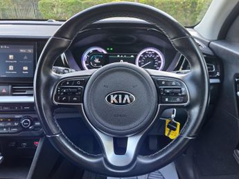Kia Niro 1.6 GDi 2 DCT Euro 6 (s/s) 5dr