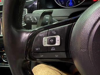 Volkswagen Golf 2.0 TSI BlueMotion Tech R DSG 4MOTION Euro 6 (s/s) 5dr