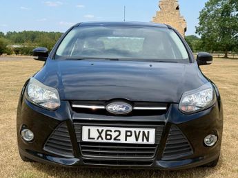 Ford Focus 1.6 Zetec Powershift Euro 5 5dr