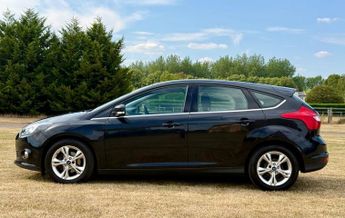 Ford Focus 1.6 Zetec Powershift Euro 5 5dr