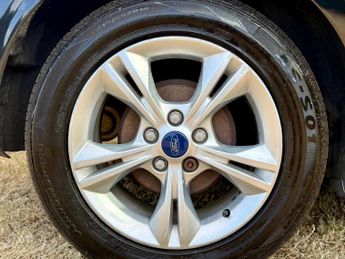 Ford Focus 1.6 Zetec Powershift Euro 5 5dr