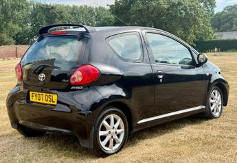 Toyota AYGO 1.0 VVT-i Black MultiMode Euro 4 3dr