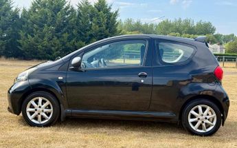 Toyota AYGO 1.0 VVT-i Black MultiMode Euro 4 3dr