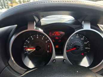 Nissan Juke 1.6 Tekna XTRON Euro 6 5dr