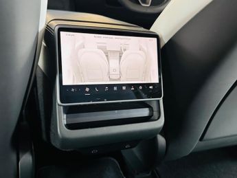 Tesla Model 3 (Dual Motor) Long Range Auto 4WDE 4dr