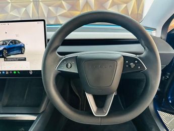 Tesla Model 3 (Dual Motor) Long Range Auto 4WDE 4dr