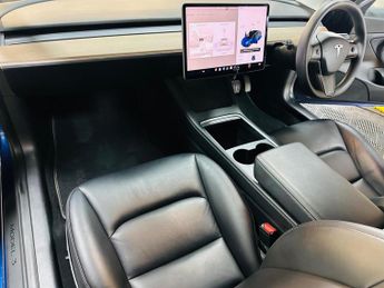 Tesla Model 3 (Dual Motor) Long Range Auto 4WDE 4dr